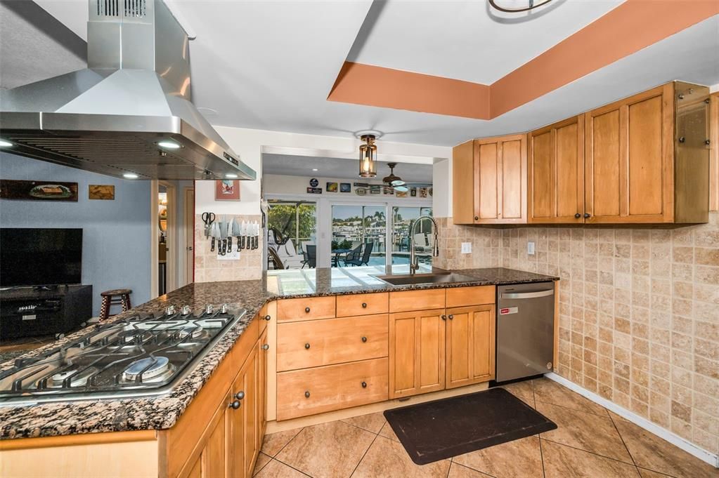 For Sale: $995,000 (3 beds, 2 baths, 2262 Square Feet)