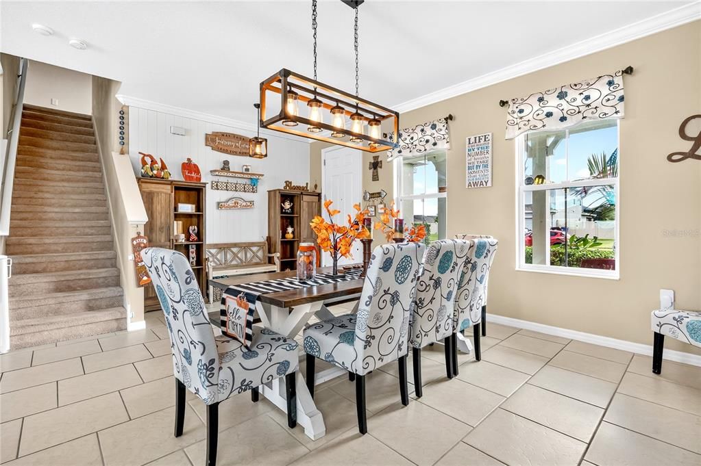 For Sale: $537,500 (5 beds, 3 baths, 2588 Square Feet)