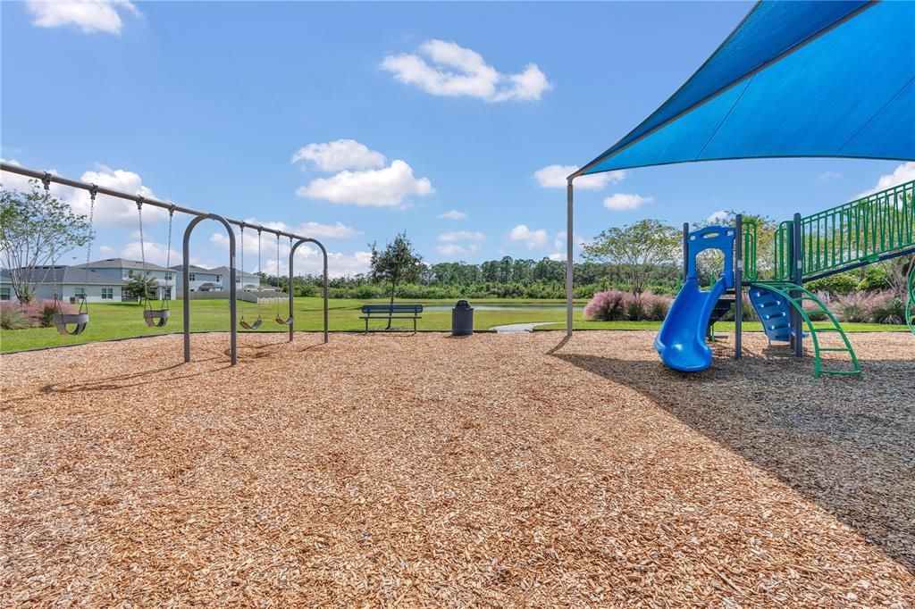 For Sale: $537,500 (5 beds, 3 baths, 2588 Square Feet)