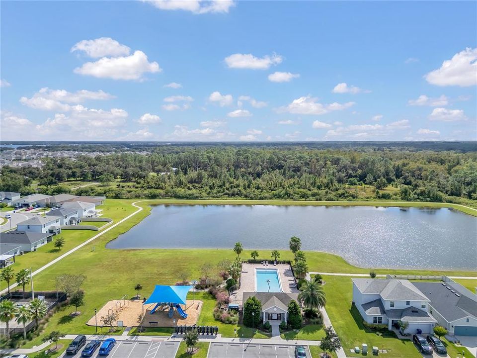 For Sale: $537,500 (5 beds, 3 baths, 2588 Square Feet)