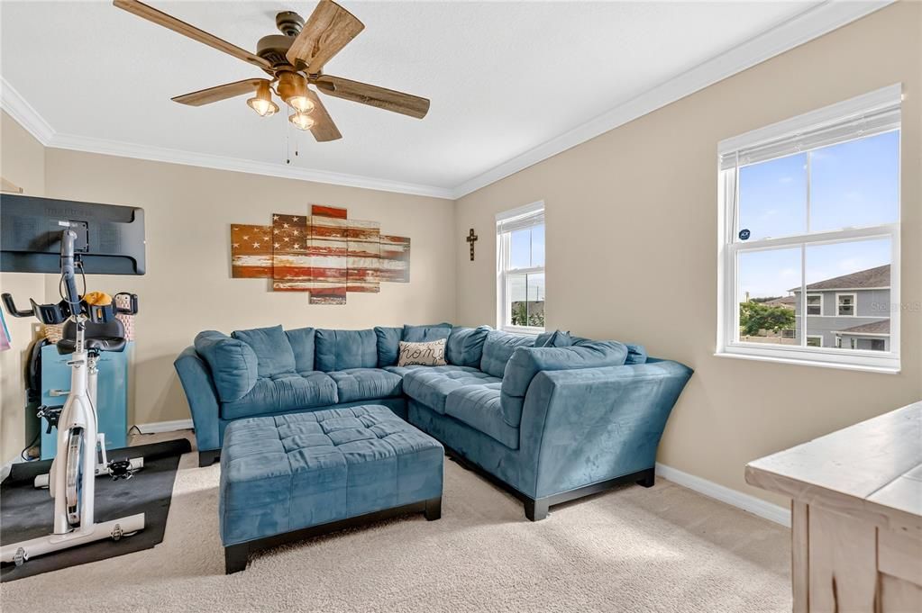 For Sale: $537,500 (5 beds, 3 baths, 2588 Square Feet)