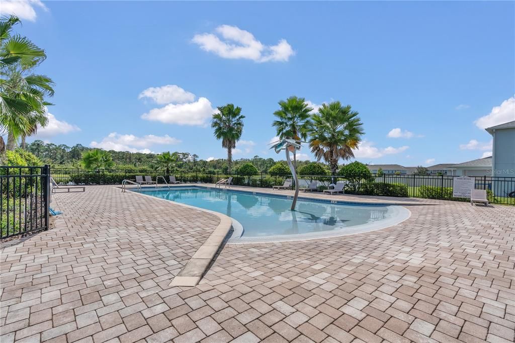 For Sale: $537,500 (5 beds, 3 baths, 2588 Square Feet)