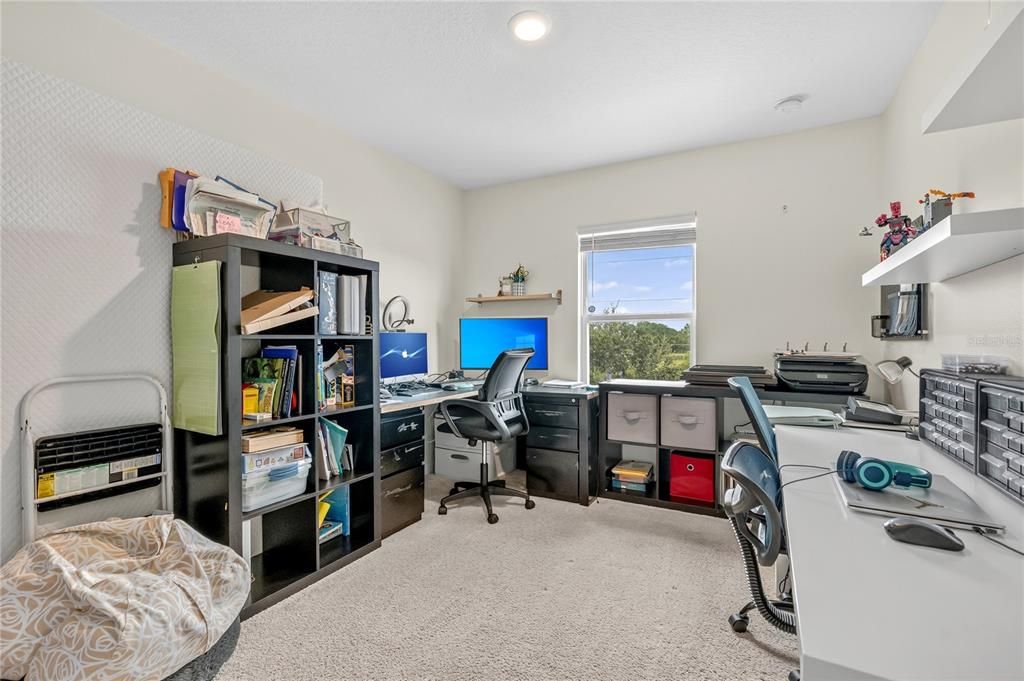 For Sale: $537,500 (5 beds, 3 baths, 2588 Square Feet)