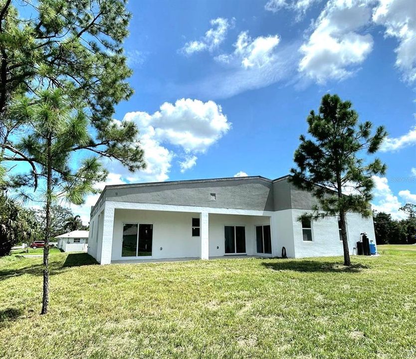 For Sale: $385,000 (3 beds, 2 baths, 2045 Square Feet)