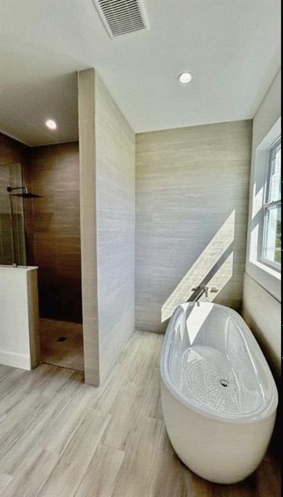 For Sale: $385,000 (3 beds, 2 baths, 2045 Square Feet)