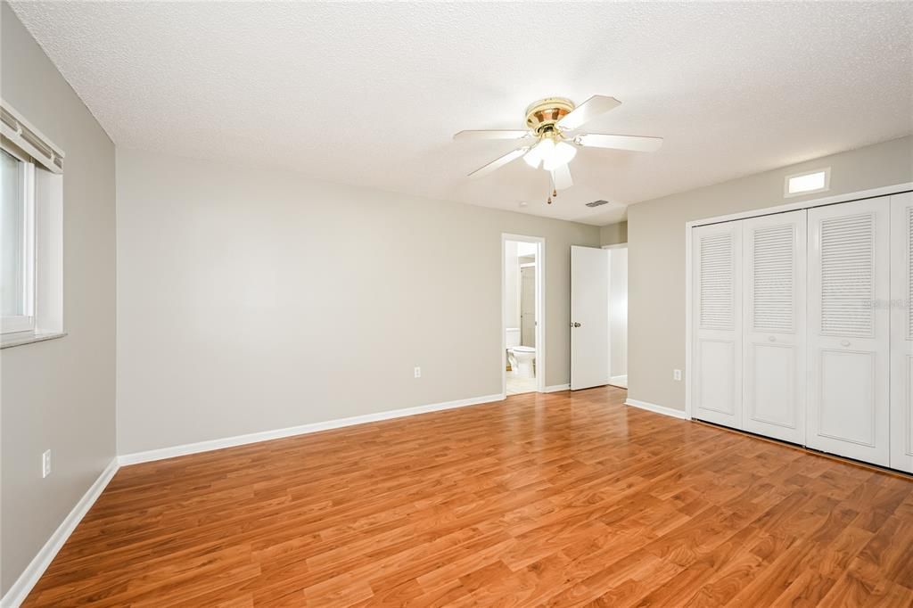 出租: $2,245 (3 贝兹, 2 浴室, 1540 平方英尺)