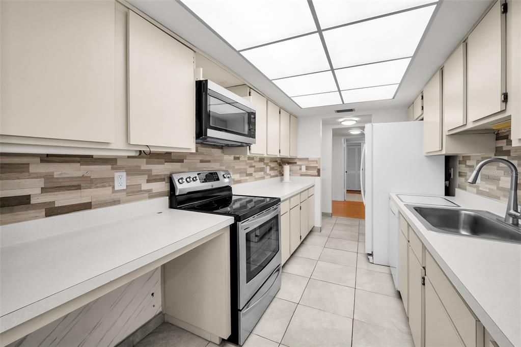 待售: $499,500 (2 贝兹, 2 浴室, 1516 平方英尺)