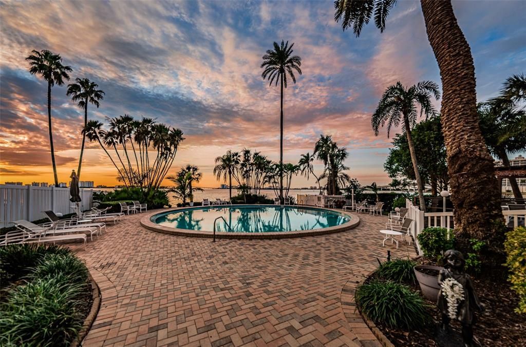 待售: $499,500 (2 贝兹, 2 浴室, 1516 平方英尺)