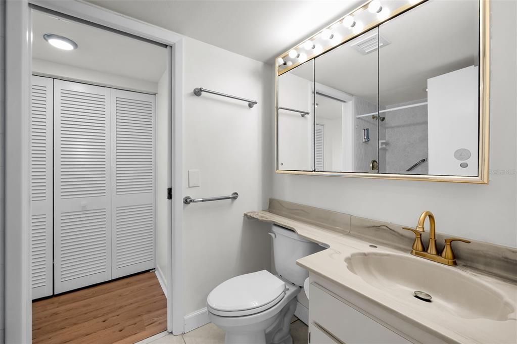 待售: $499,500 (2 贝兹, 2 浴室, 1516 平方英尺)