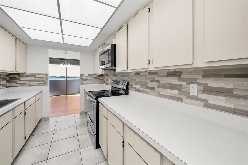 待售: $499,500 (2 贝兹, 2 浴室, 1516 平方英尺)