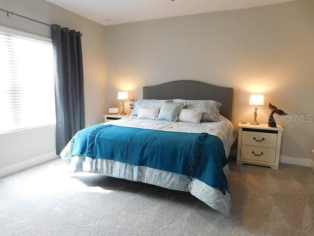 For Rent: $6,100 (3 beds, 2 baths, 1845 Square Feet)