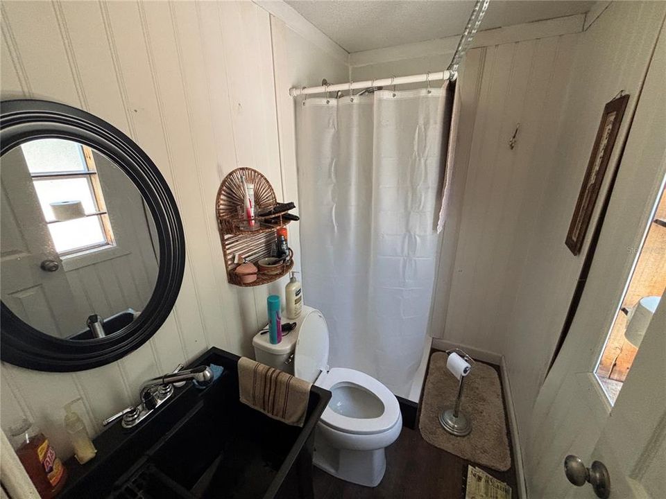 For Sale: $399,000 (5 beds, 4 baths, 3288 Square Feet)