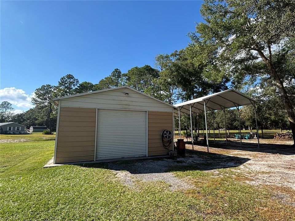 For Sale: $399,000 (5 beds, 4 baths, 3288 Square Feet)