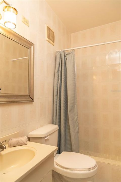 For Sale: $695,000 (4 beds, 3 baths, 2100 Square Feet)