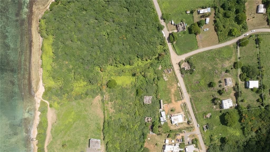 For Sale: $695,000 (4 beds, 3 baths, 2100 Square Feet)