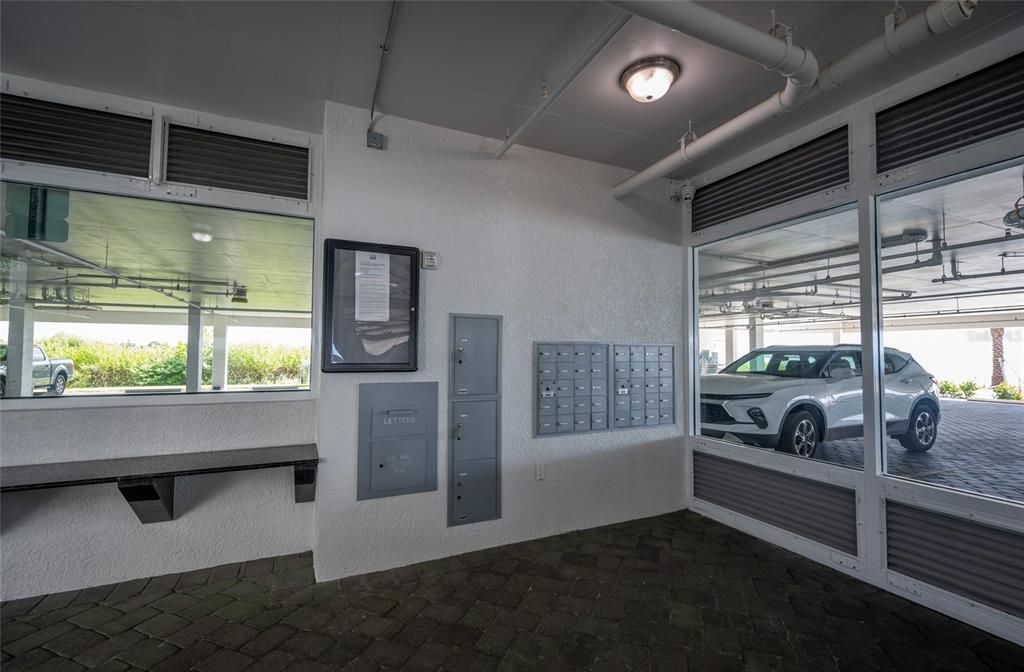 En Venta: $544,900 (2 camas, 2 baños, 1384 Pies cuadrados)