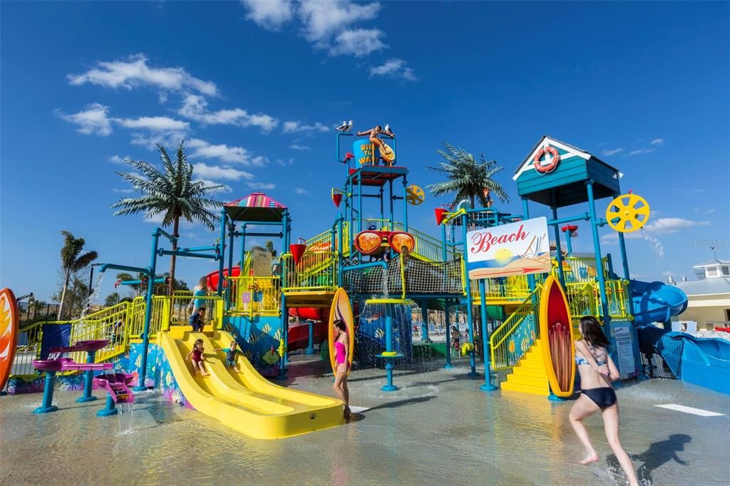 Active With Contract: $499,999 (5 beds, 5 baths, 2570 Square Feet)