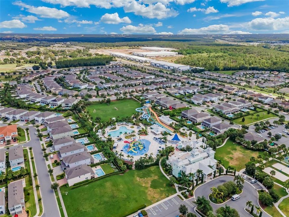 Active With Contract: $499,999 (5 beds, 5 baths, 2570 Square Feet)