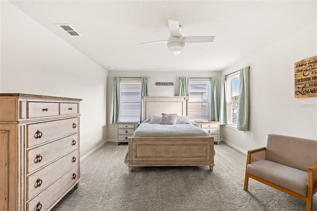 For Sale: $475,000 (4 beds, 3 baths, 2482 Square Feet)