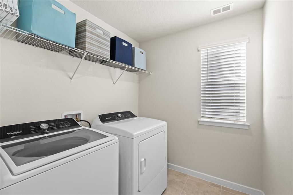 For Sale: $475,000 (4 beds, 3 baths, 2482 Square Feet)