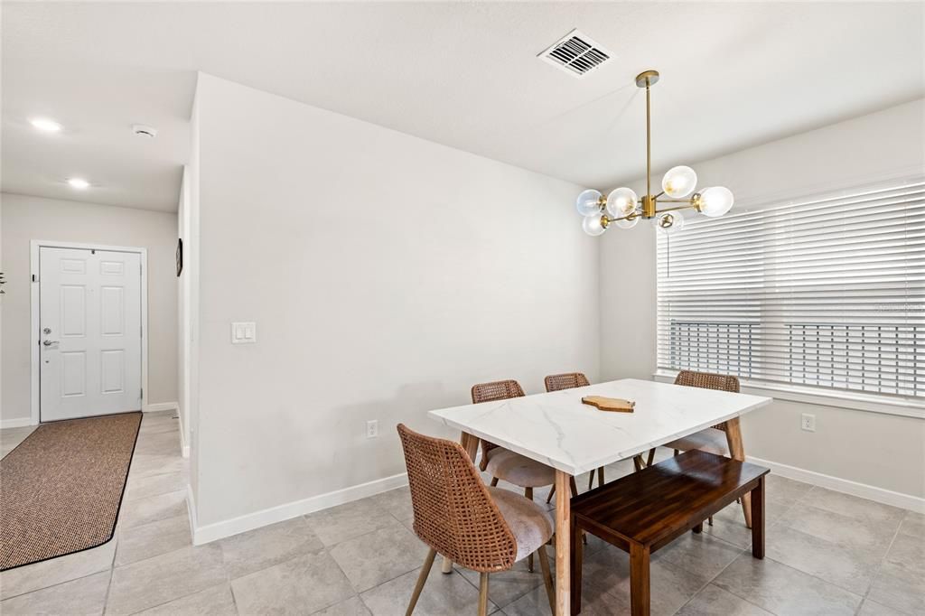 For Sale: $475,000 (4 beds, 3 baths, 2482 Square Feet)