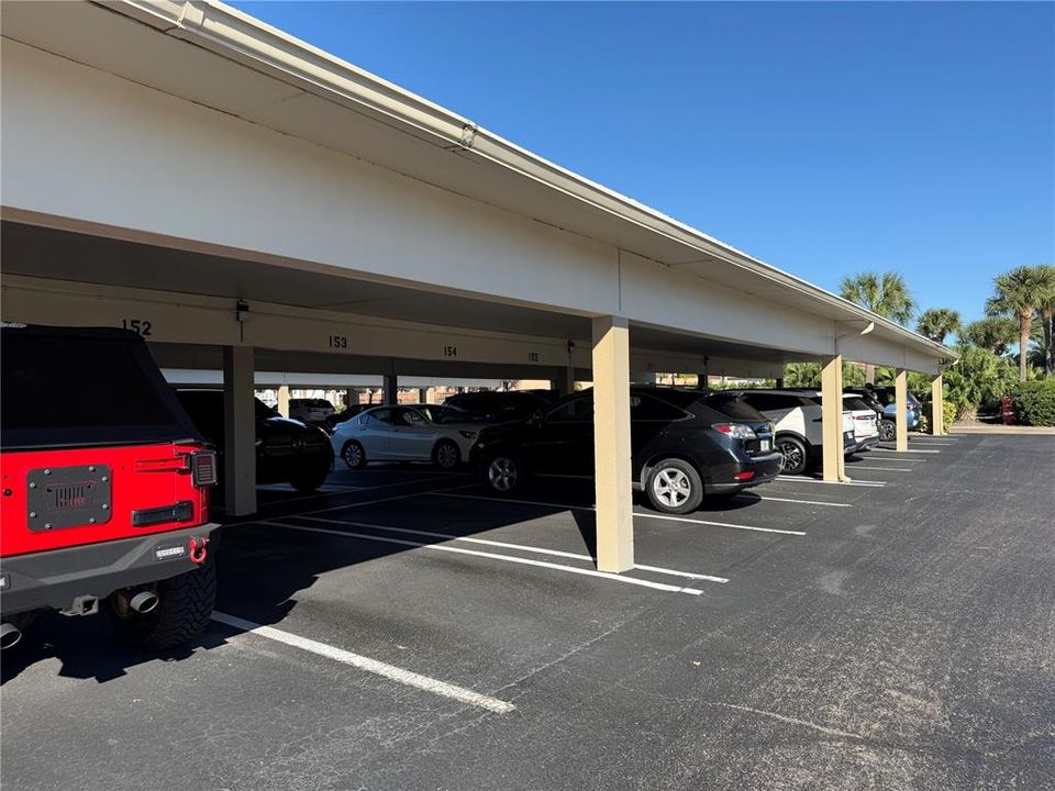 出租: $4,500 (2 贝兹, 2 浴室, 1300 平方英尺)