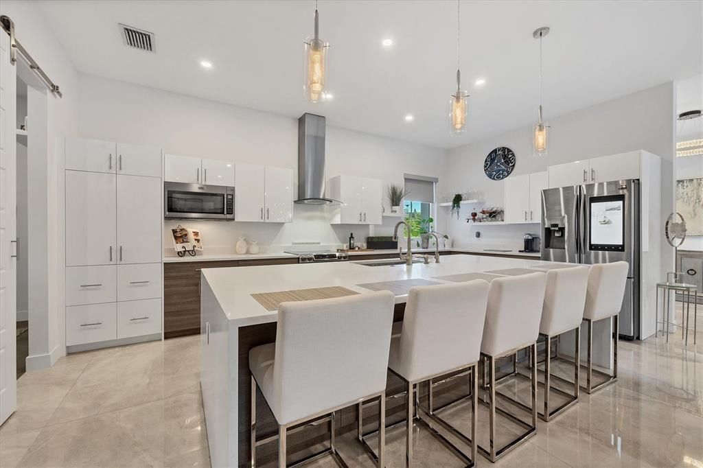 На продажу: $1,650,000 (3 спален, 2 ванн, 2282 Квадратных фут)