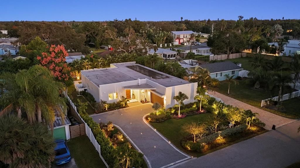 На продажу: $1,650,000 (3 спален, 2 ванн, 2282 Квадратных фут)