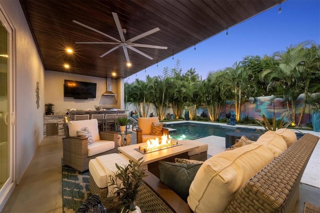 На продажу: $1,650,000 (3 спален, 2 ванн, 2282 Квадратных фут)