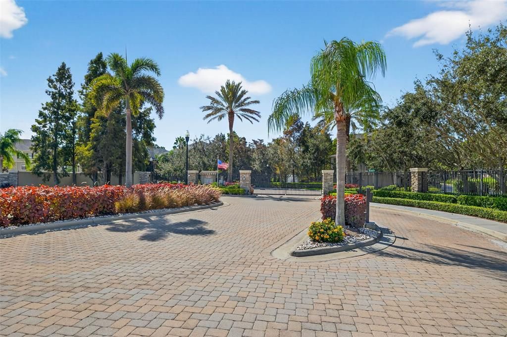 For Sale: $379,000 (2 beds, 2 baths, 1724 Square Feet)