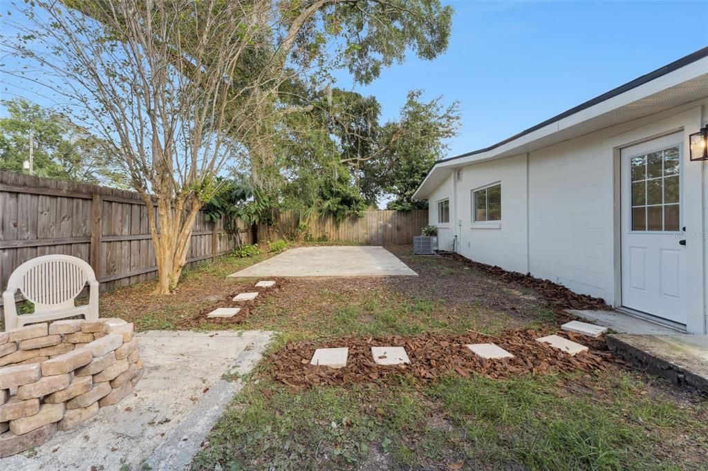 待售: $569,990 (4 贝兹, 2 浴室, 1893 平方英尺)