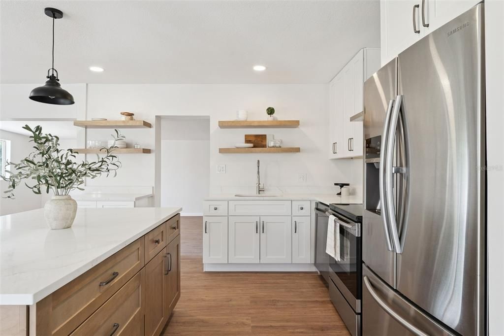 待售: $569,990 (4 贝兹, 2 浴室, 1893 平方英尺)