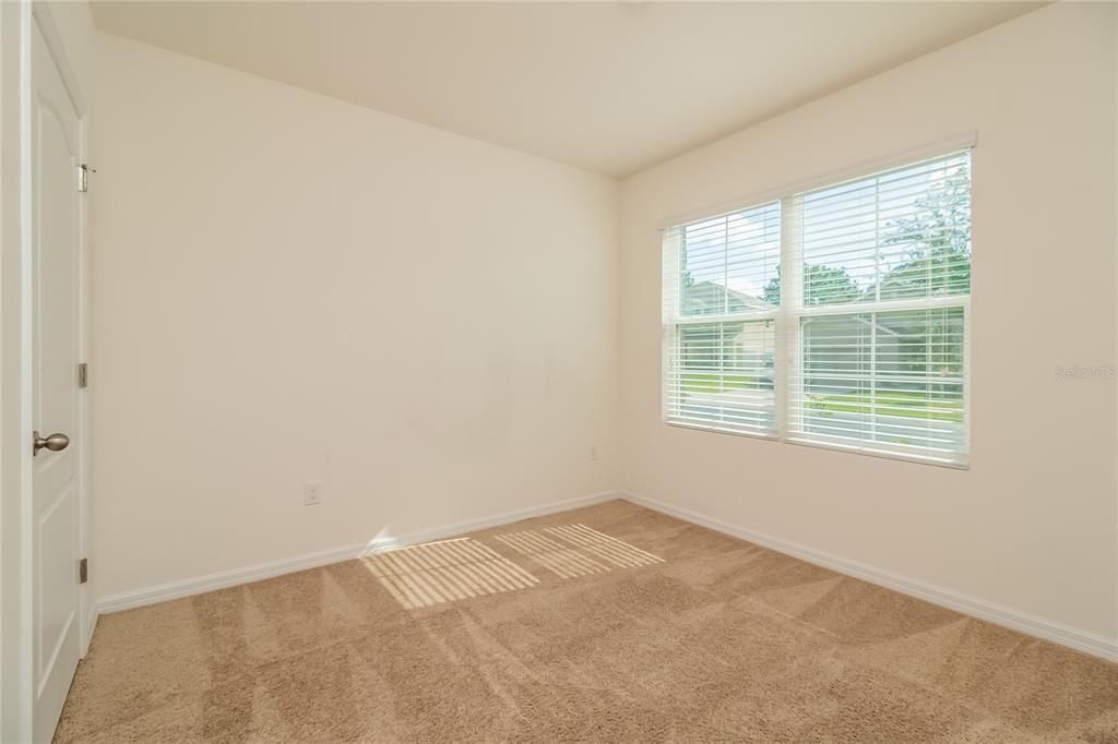 For Rent: $1,715 (3 beds, 2 baths, 1697 Square Feet)