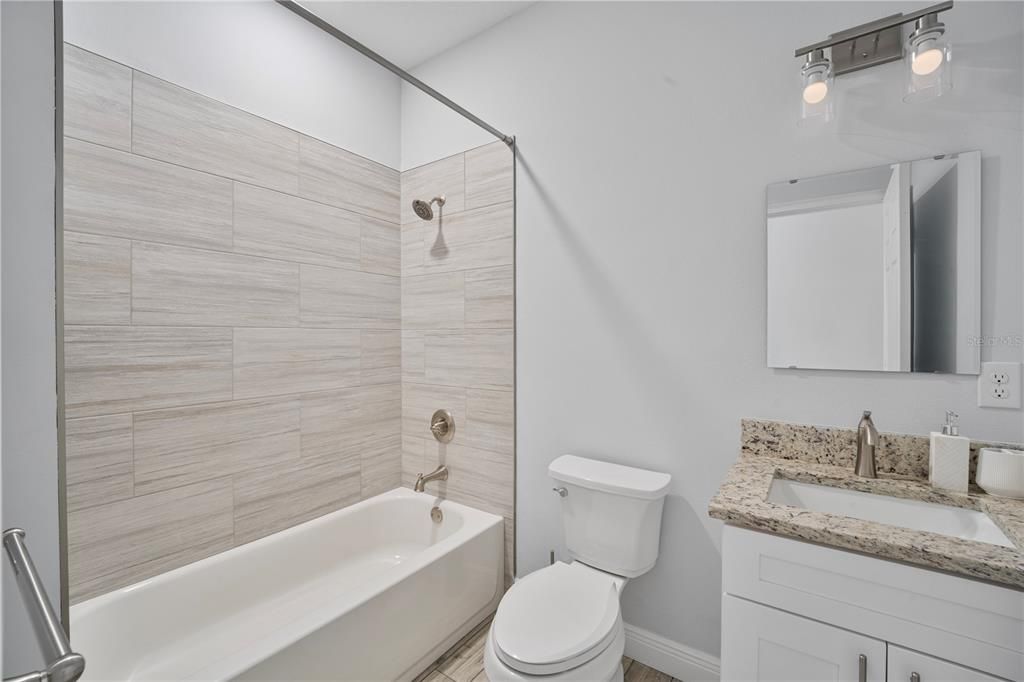 For Sale: $330,000 (3 beds, 2 baths, 1273 Square Feet)