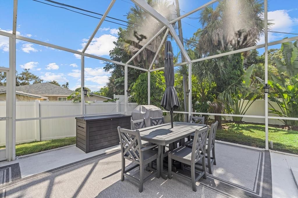 出租: $4,000 (3 贝兹, 2 浴室, 1759 平方英尺)