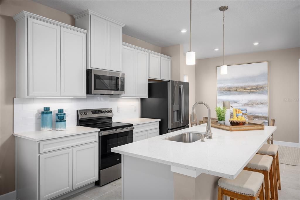 Active With Contract: $305,990 (3 beds, 2 baths, 1687 Square Feet)