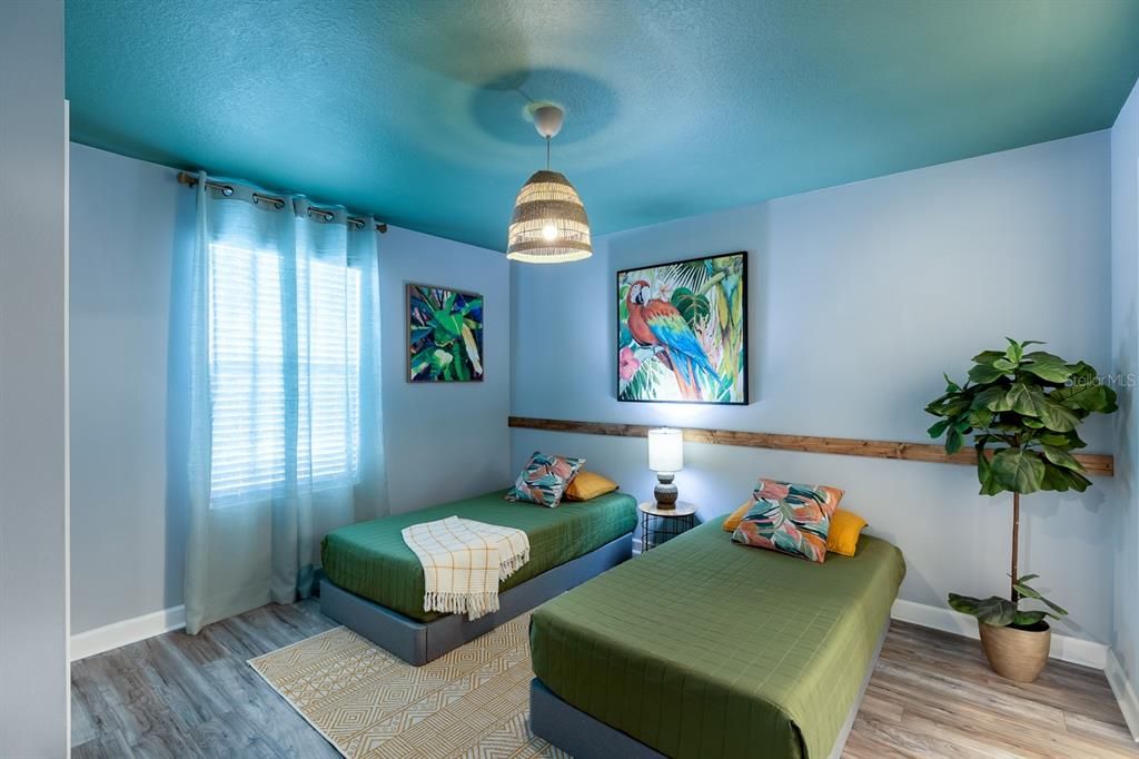 En Venta: $869,000 (6 camas, 6 baños, 3760 Pies cuadrados)