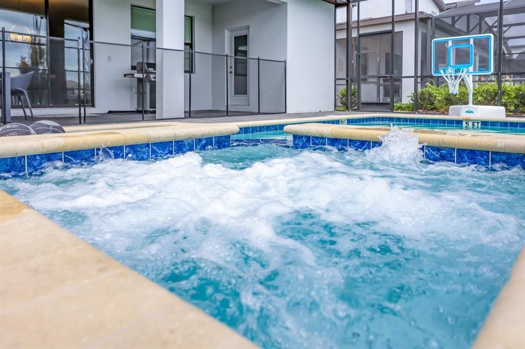 En Venta: $869,000 (6 camas, 6 baños, 3760 Pies cuadrados)