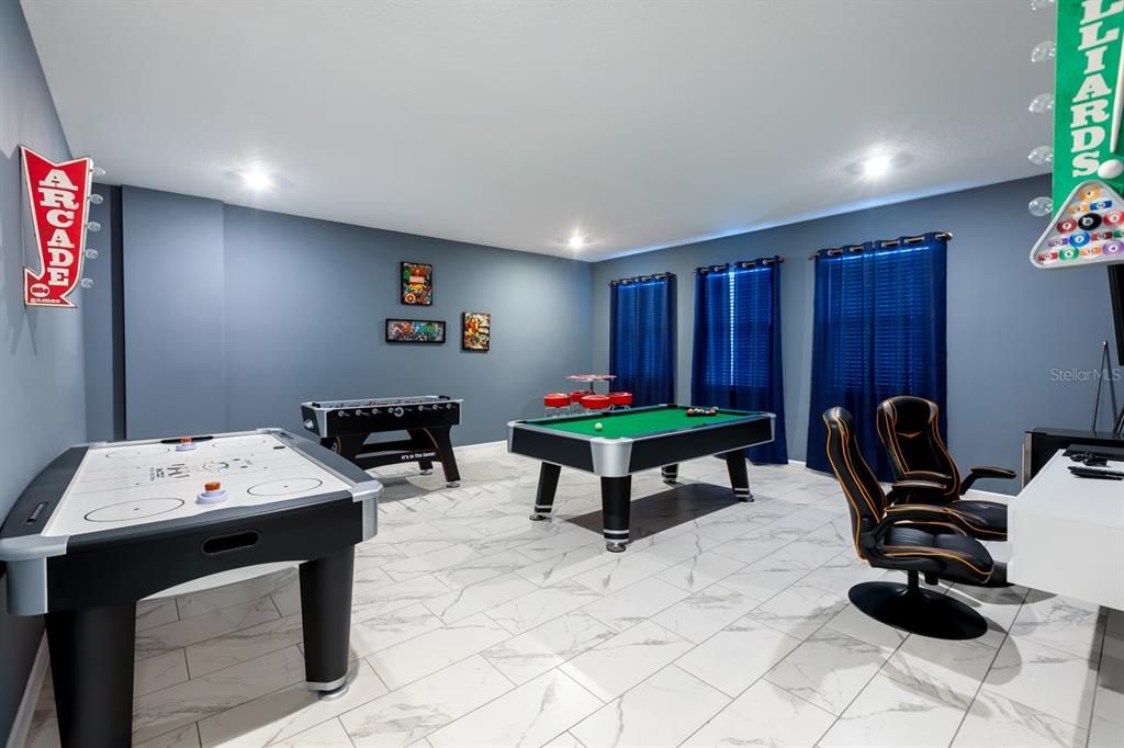 En Venta: $869,000 (6 camas, 6 baños, 3760 Pies cuadrados)