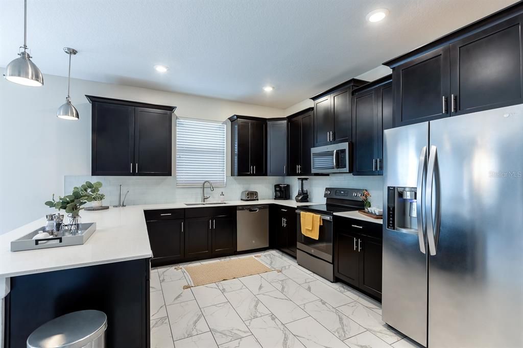 En Venta: $869,000 (6 camas, 6 baños, 3760 Pies cuadrados)