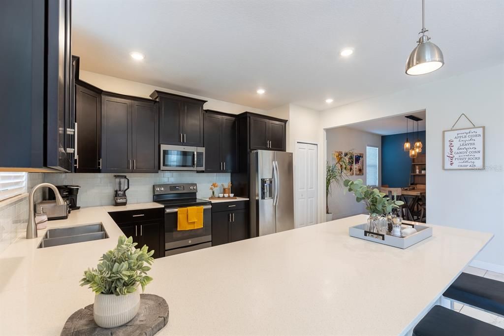 En Venta: $869,000 (6 camas, 6 baños, 3760 Pies cuadrados)