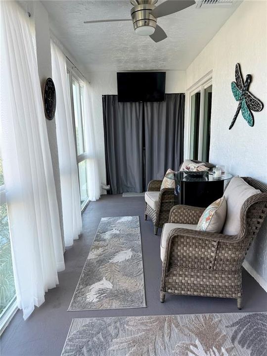 Active With Contract: $187,000 (2 beds, 2 baths, 1326 Square Feet)