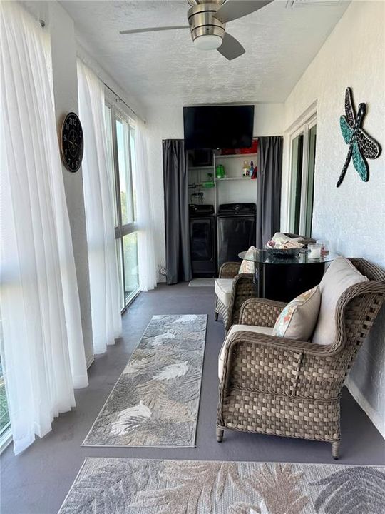 Active With Contract: $187,000 (2 beds, 2 baths, 1326 Square Feet)