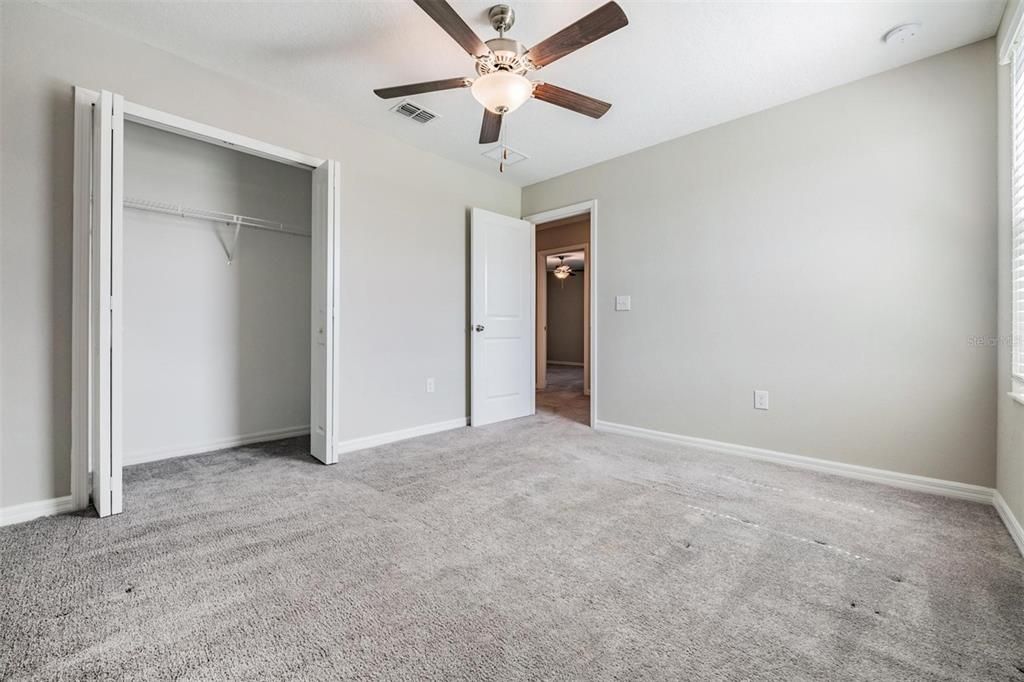 Active With Contract: $2,950 (5 beds, 2 baths, 2415 Square Feet)
