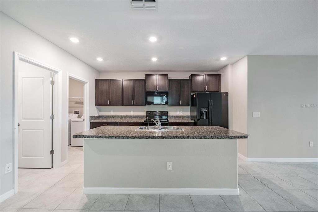 Active With Contract: $2,950 (5 beds, 2 baths, 2415 Square Feet)