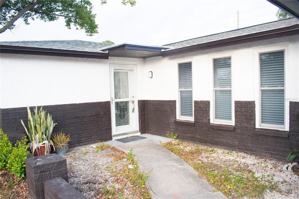 В аренду: $2,100 (3 спален, 2 ванн, 1931 Квадратных фут)