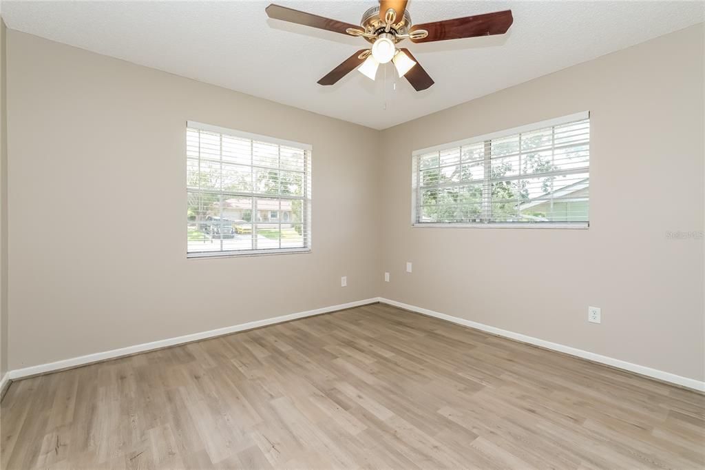For Rent: $1,735 (3 beds, 2 baths, 1385 Square Feet)