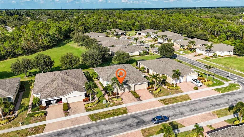 For Sale: $288,000 (2 beds, 2 baths, 1338 Square Feet)