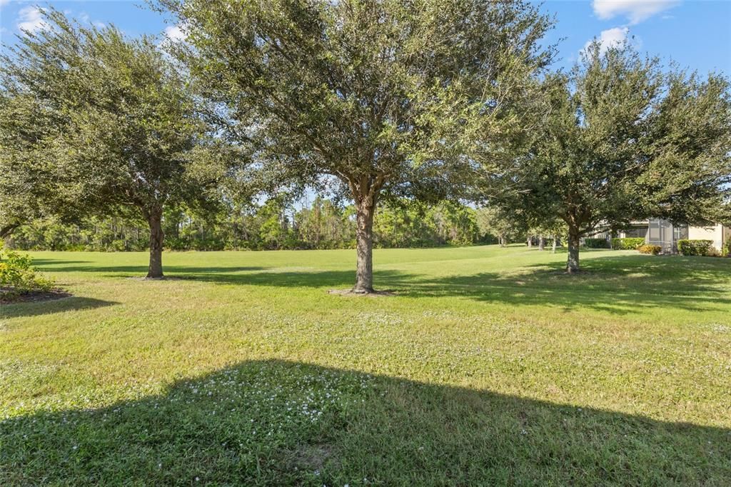 For Sale: $288,000 (2 beds, 2 baths, 1338 Square Feet)