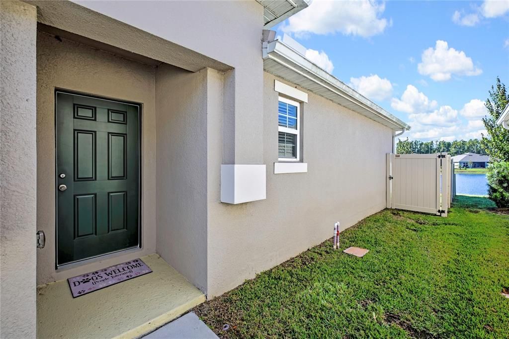 For Sale: $299,900 (3 beds, 2 baths, 1532 Square Feet)